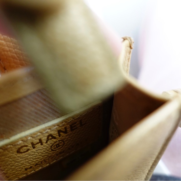 Chanel | Authentic Vintage Leather Phone Holder - Picture 4 of 7